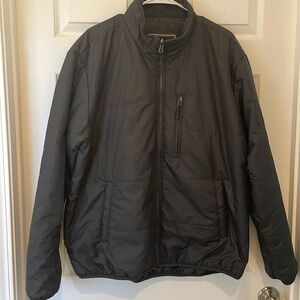 Black medium weight outdoor jacket with zipper pockets size XL
